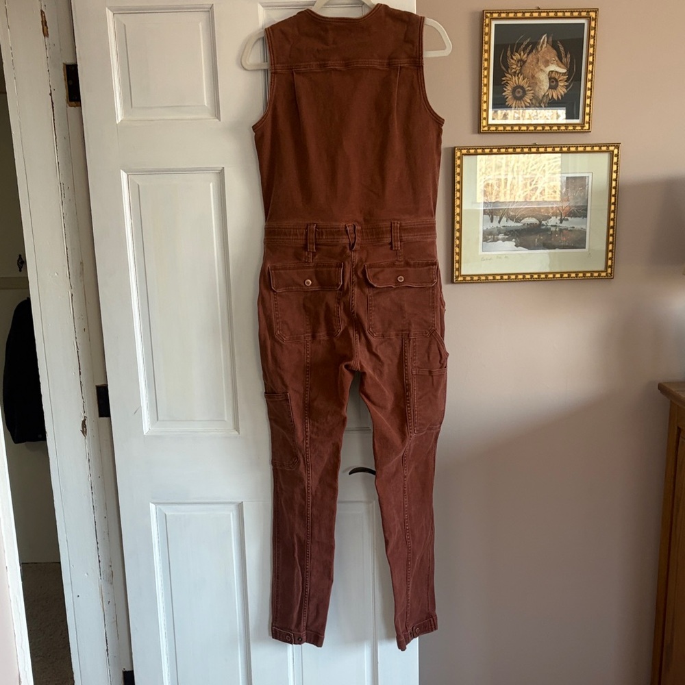 Women's Duluth Sleeveless Jumpsuit - Picture 4 of 8